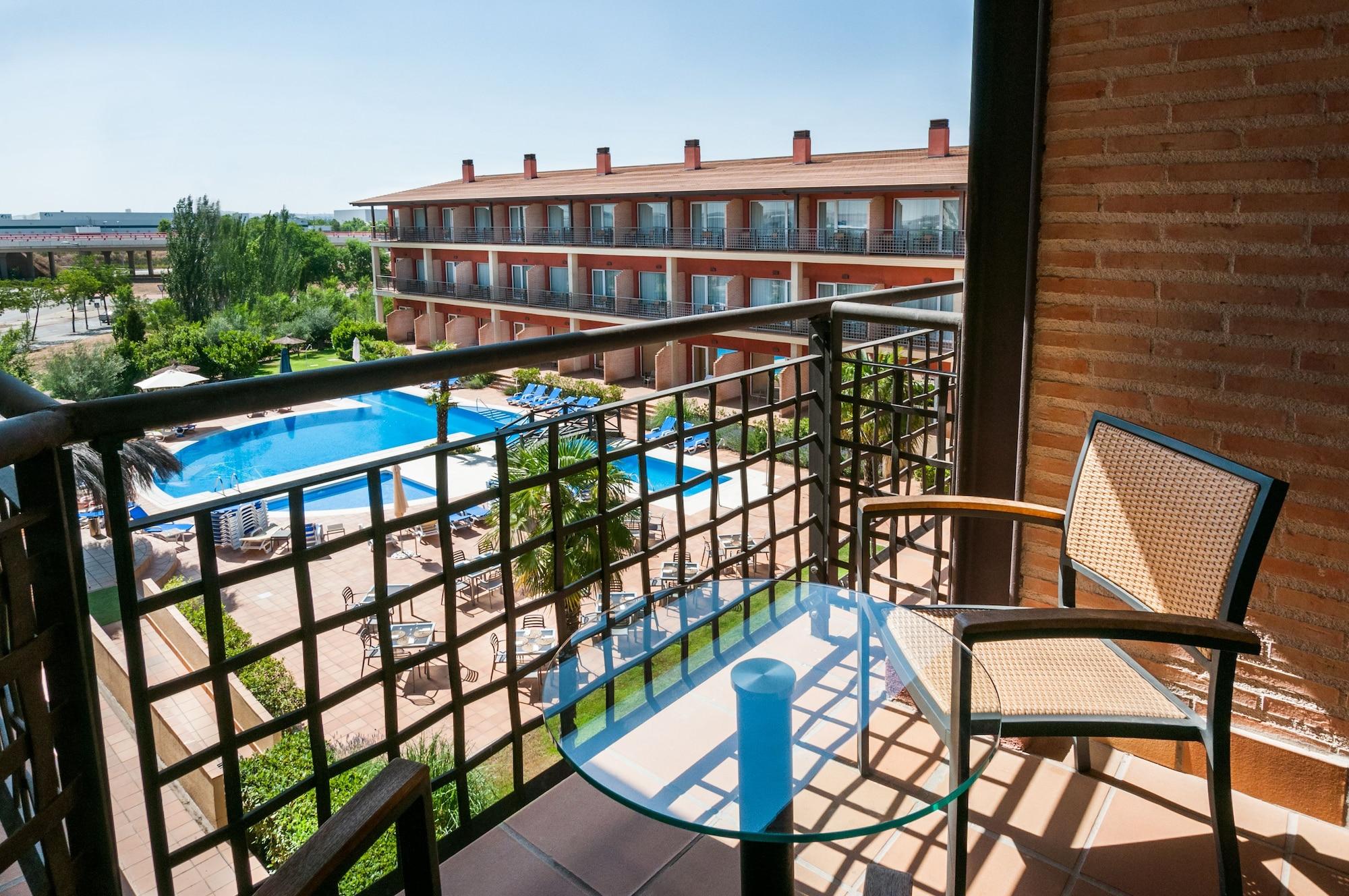 Hotel Isla De La Garena Alcalá de Henares Kültér fotó