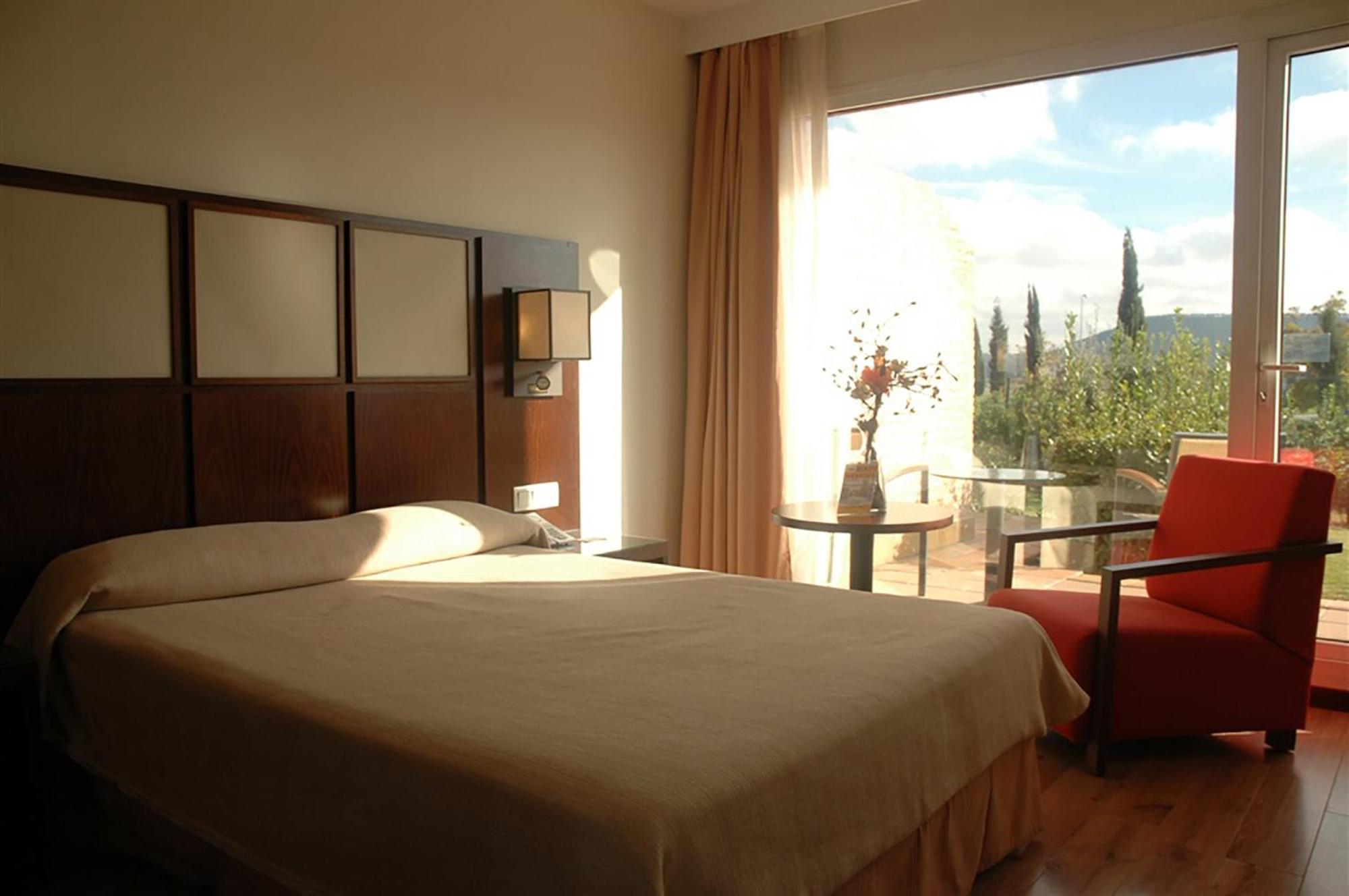 Hotel Isla De La Garena Alcalá de Henares Kültér fotó