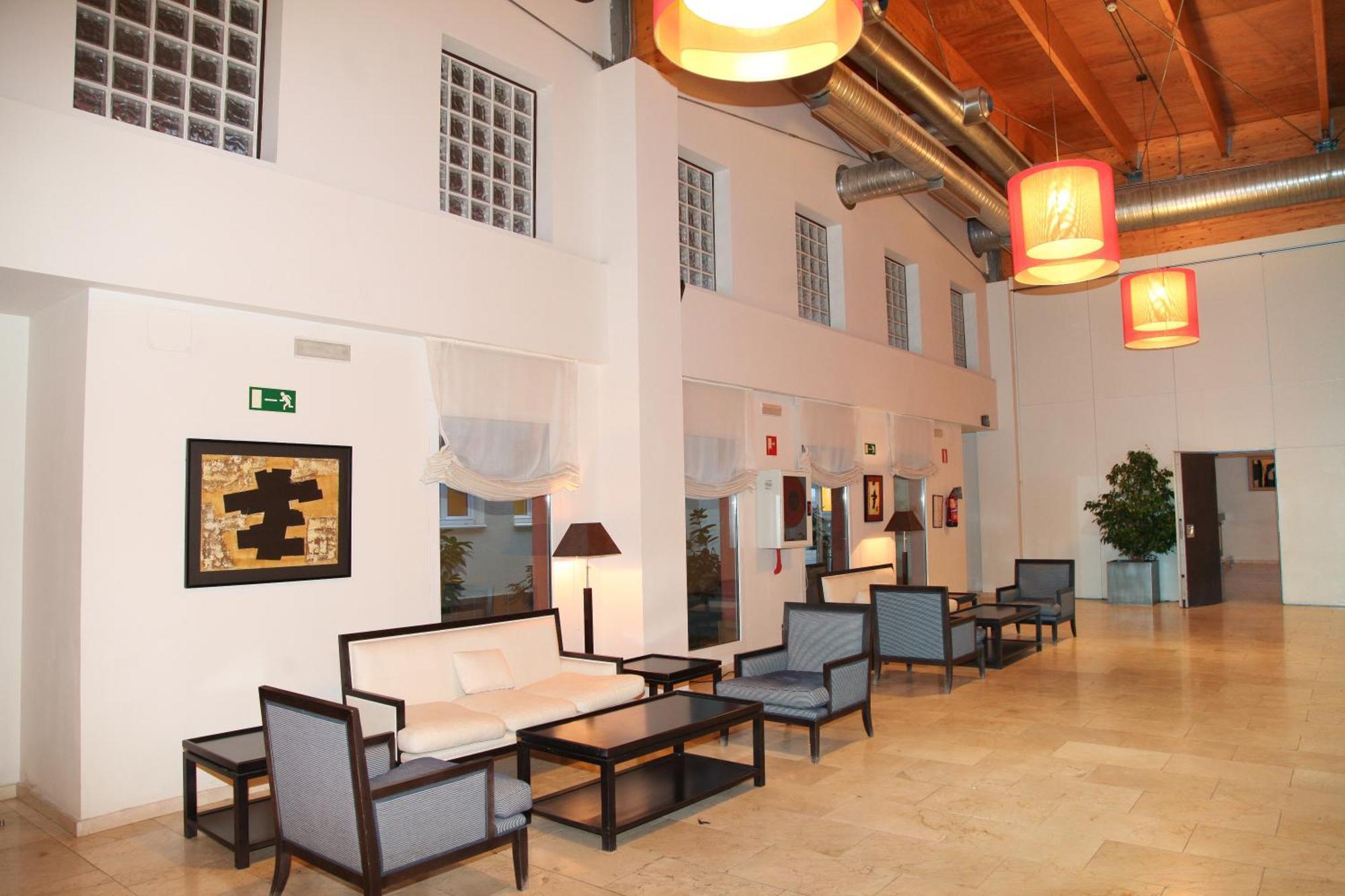 Hotel Isla De La Garena Alcalá de Henares Kültér fotó